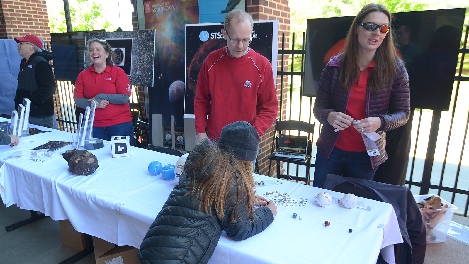 OSU Astronomy doing Outreach at Huntington Park.