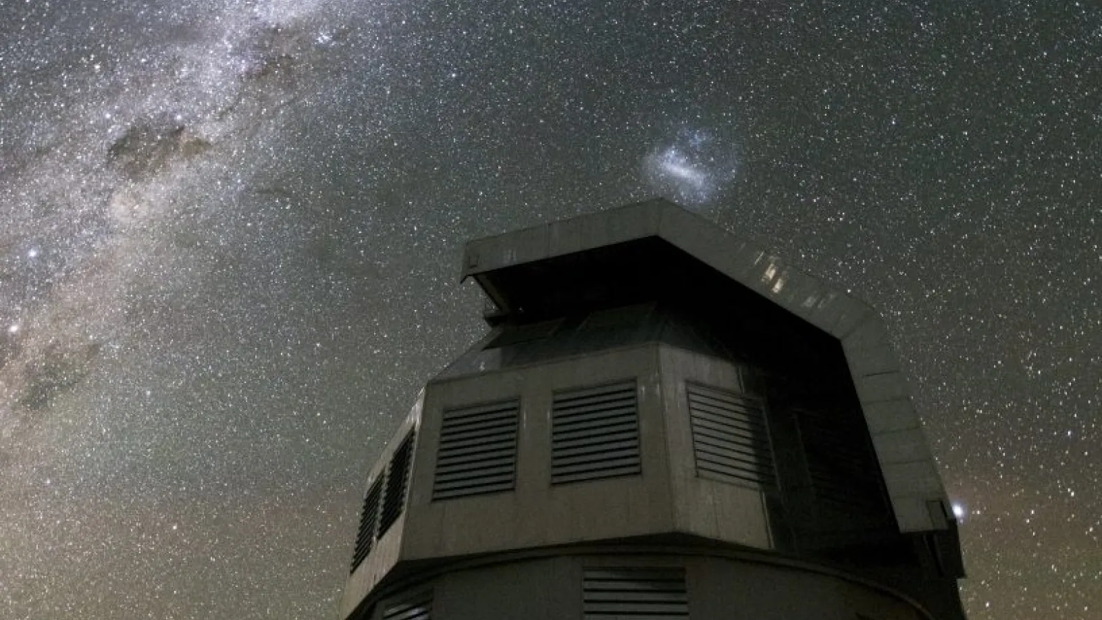 LMC and Milky Way - Credit: Kathryn Neugent