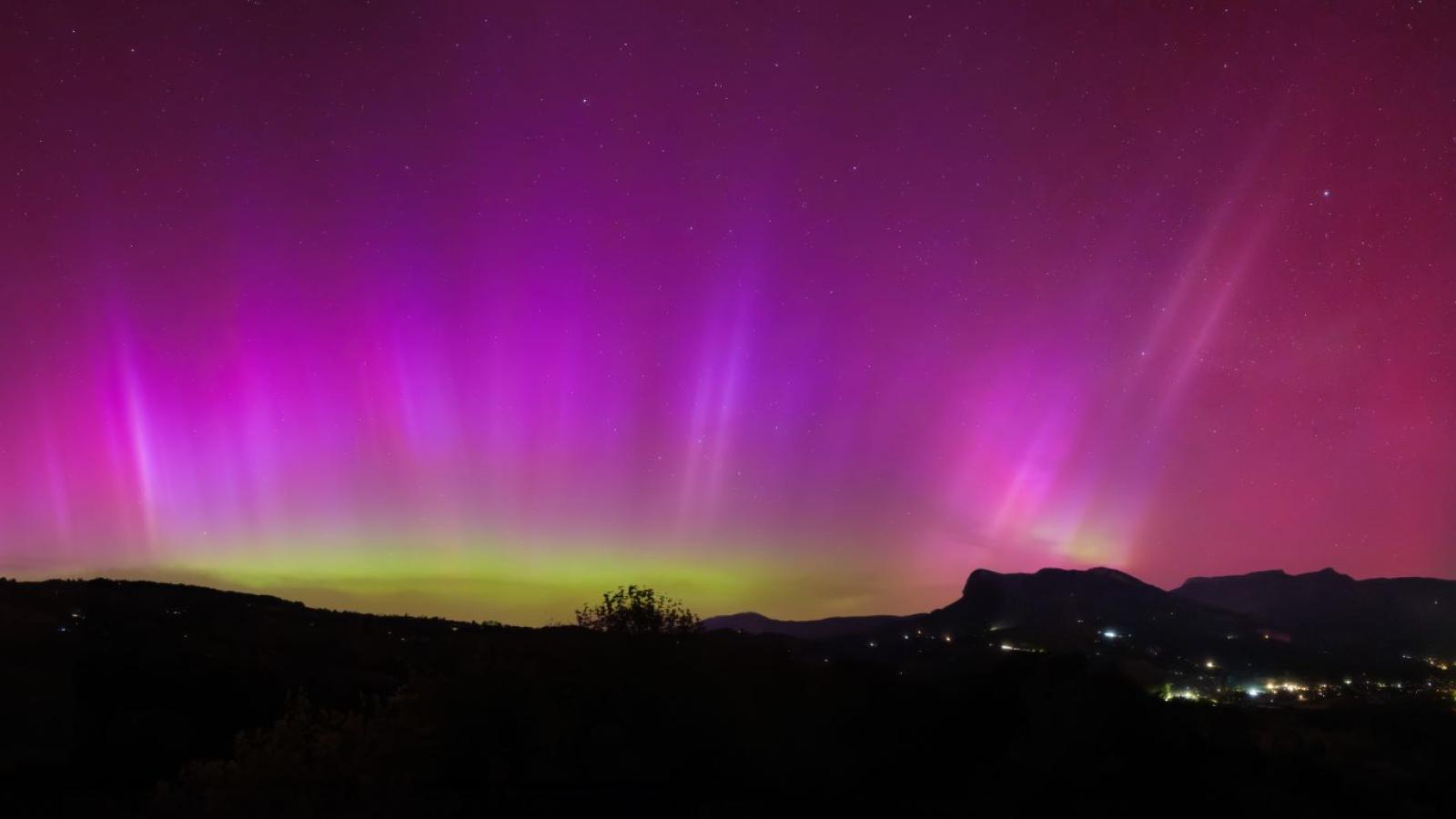 Red Aurora Borealis over France