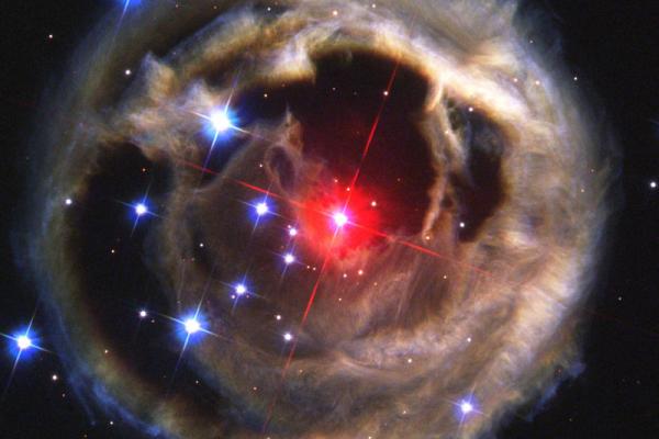 Nova Light Echos around V383 Mon (Hubble Space Telescope) Nova Light Echos around V383 Mon (Hubble Space Telescope)